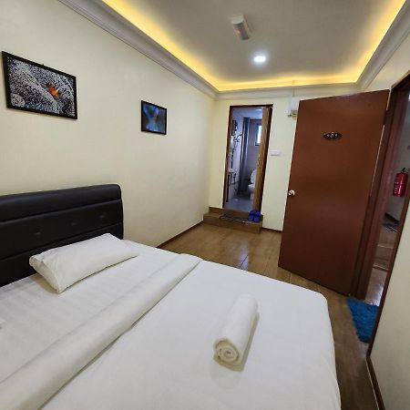 Lth Hotell Semporna Exteriör bild