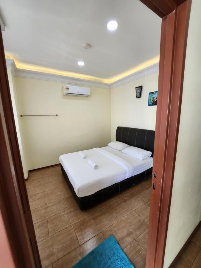 Lth Hotell Semporna Exteriör bild